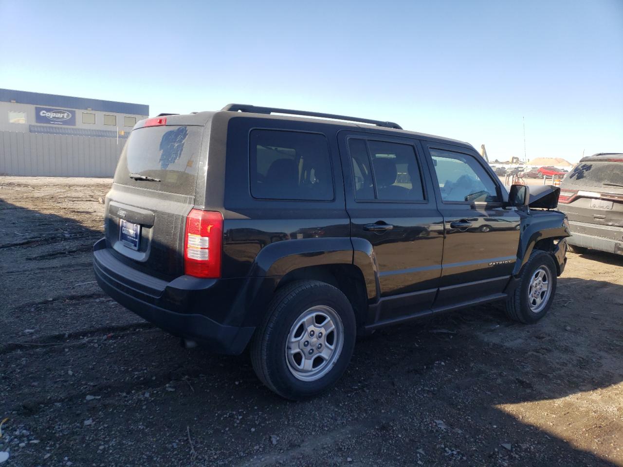 2016 Jeep Liberty (Patriot) - Image 3