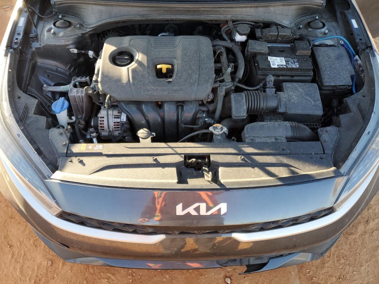 2022 Kia Forte - Image 13