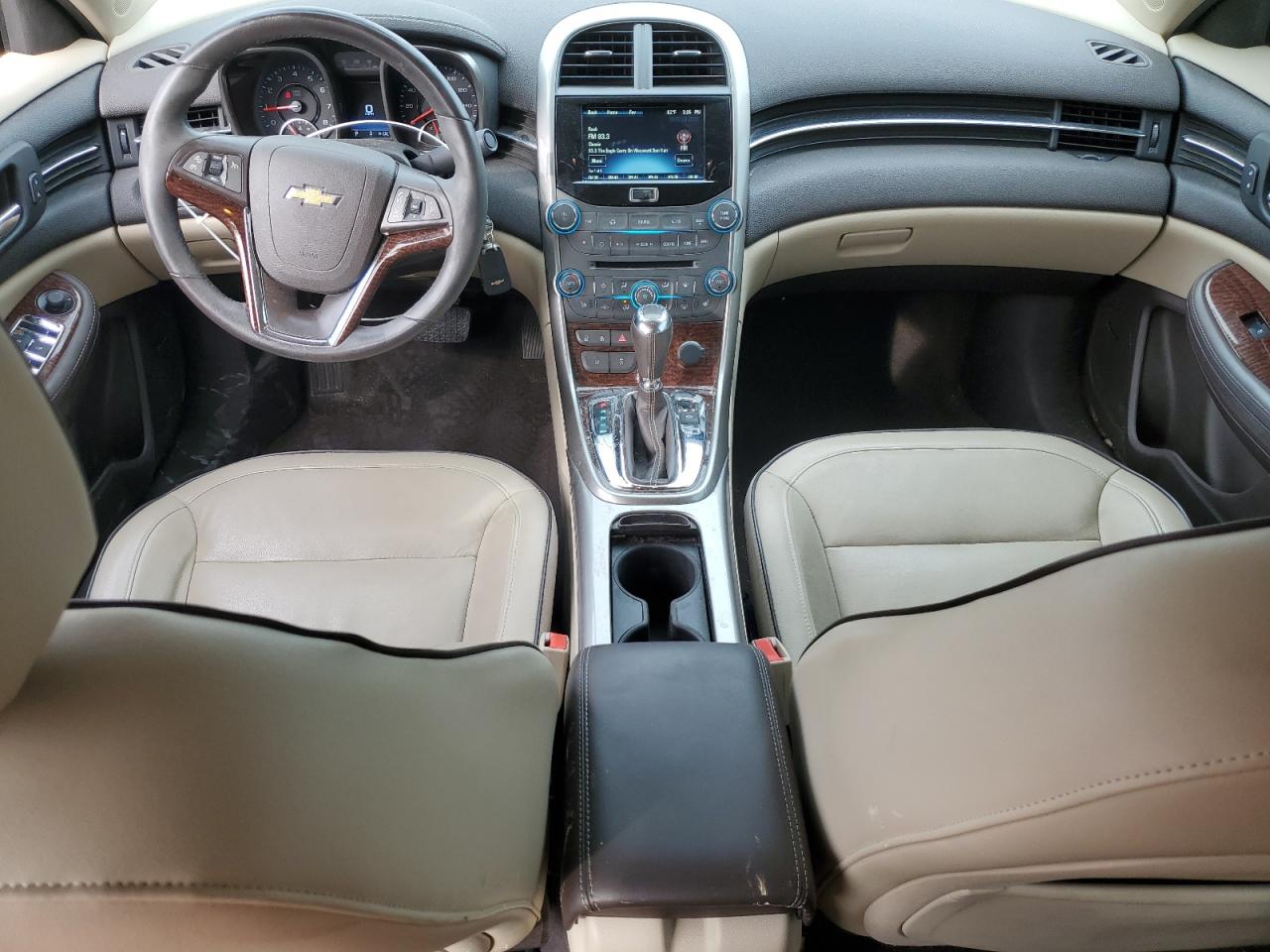 2013 Chevrolet Malibu - Image 8