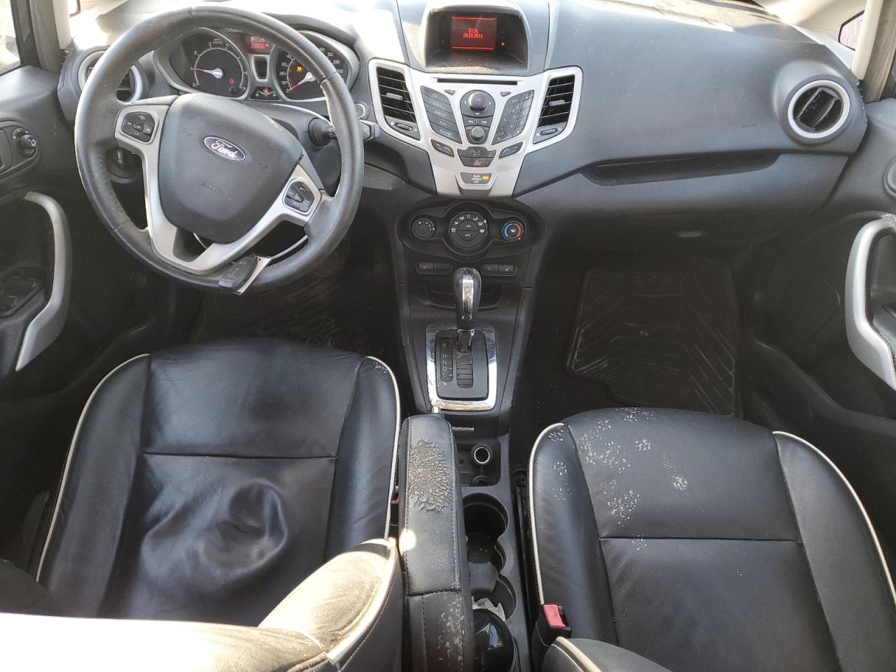 2012 Ford Fiesta - Image 8