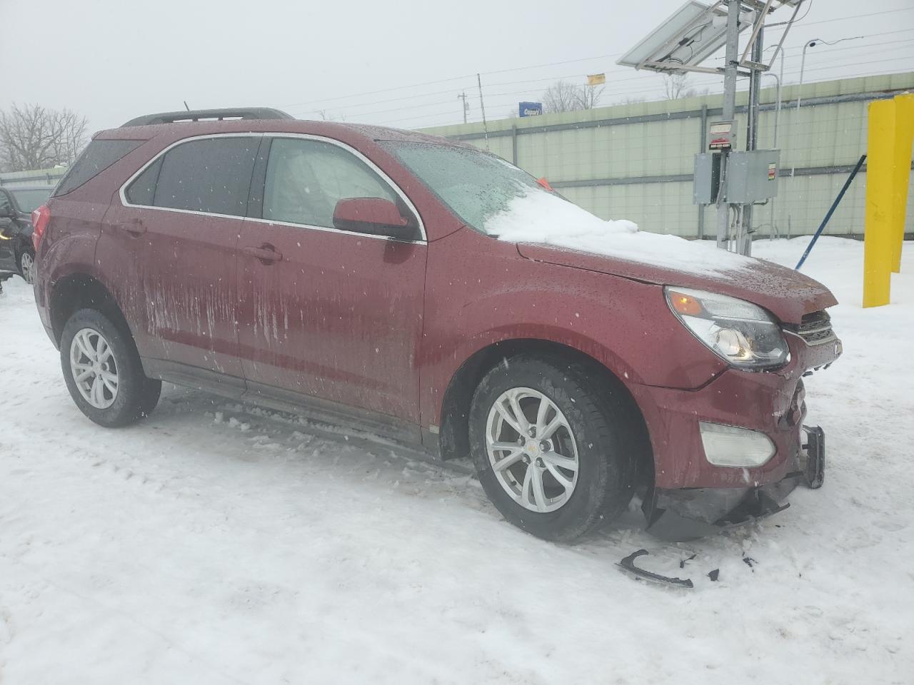 2017 Chevrolet Equinox - Image 4