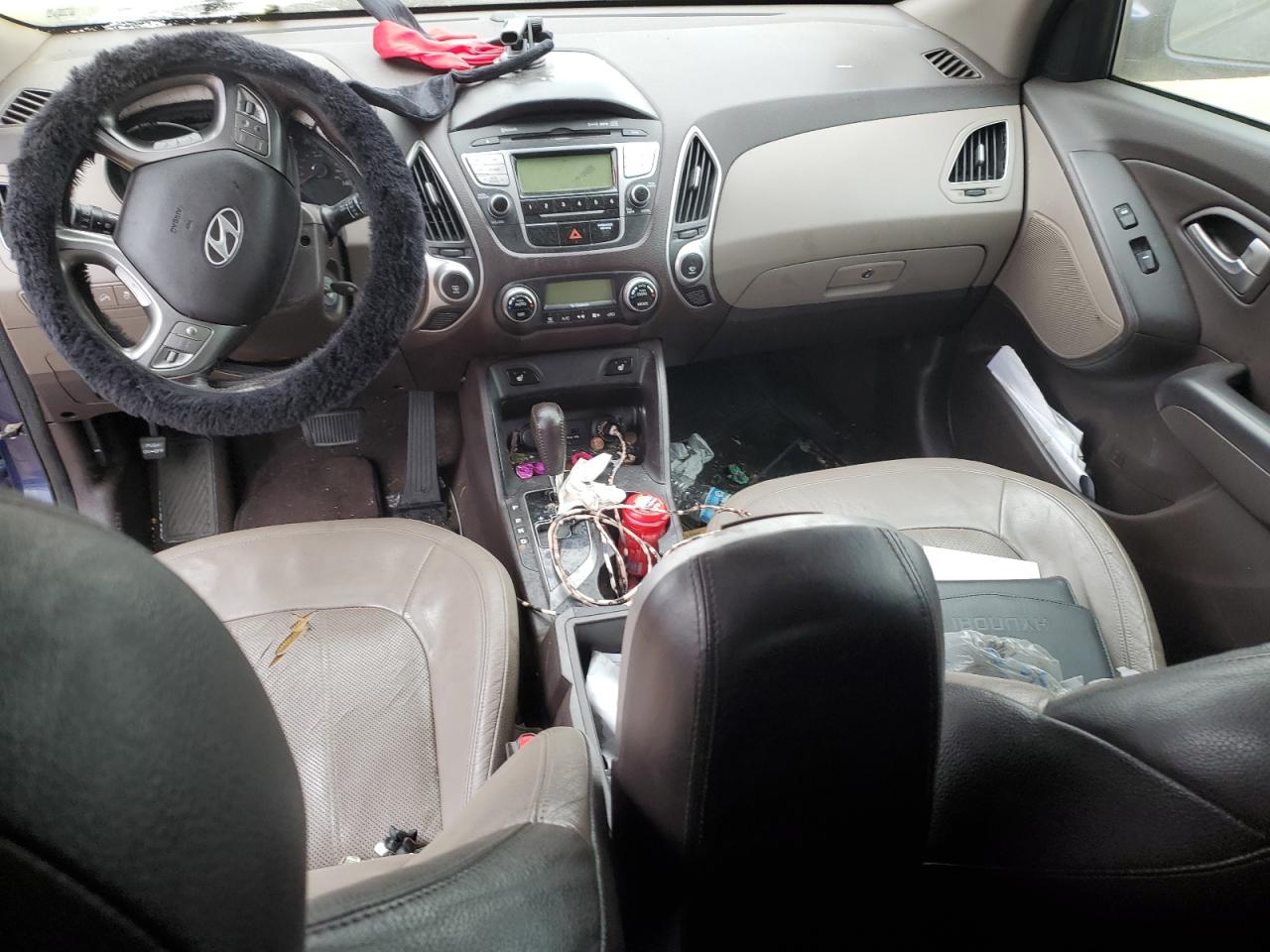 2011 Hyundai Tucson - Image 8