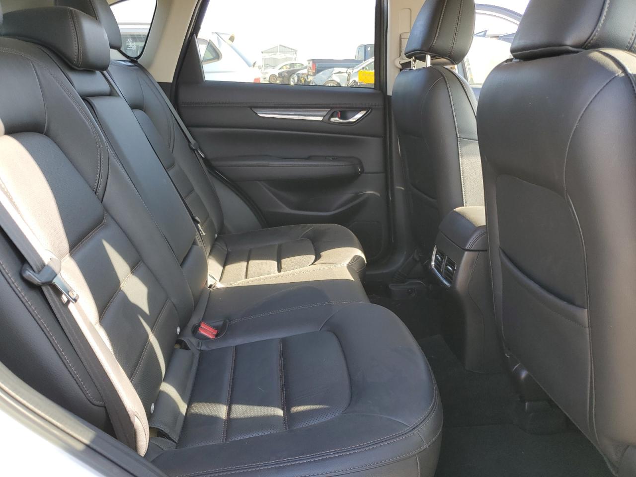 2021 Mazda CX-5 - Image 11