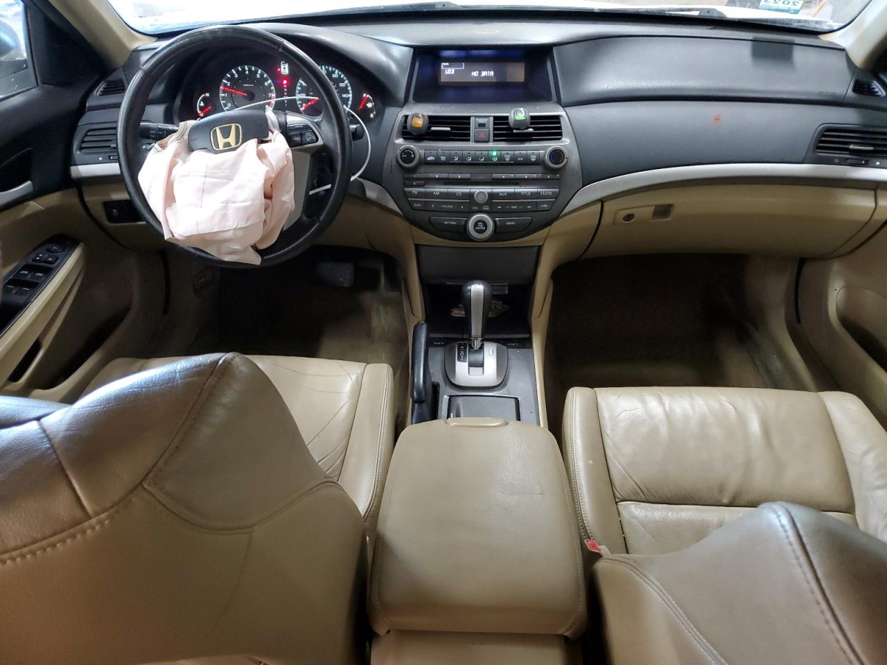2012 Honda Accord - Image 8