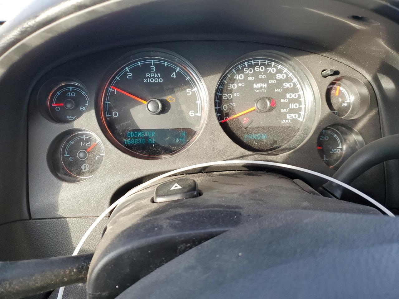 2014 Chevrolet Suburban K1500 Lt VIN: 1GNSKJE71ER240537 Lot: 41891535