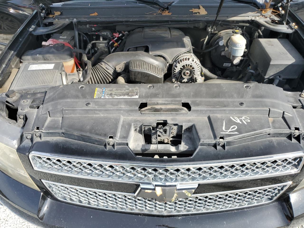 2008 Chevrolet Tahoe - Image 12