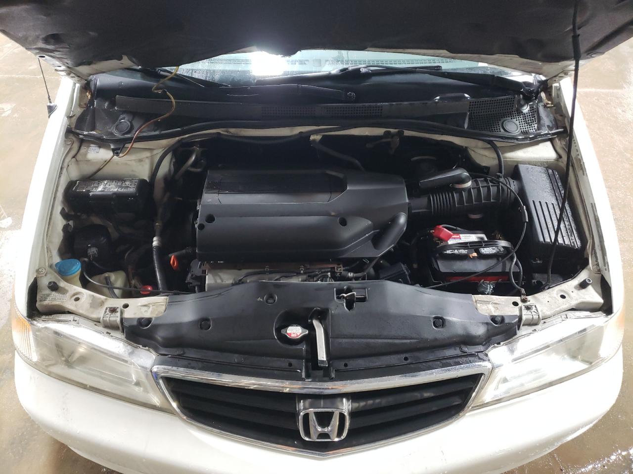 2003 Honda Odyssey - Image 12
