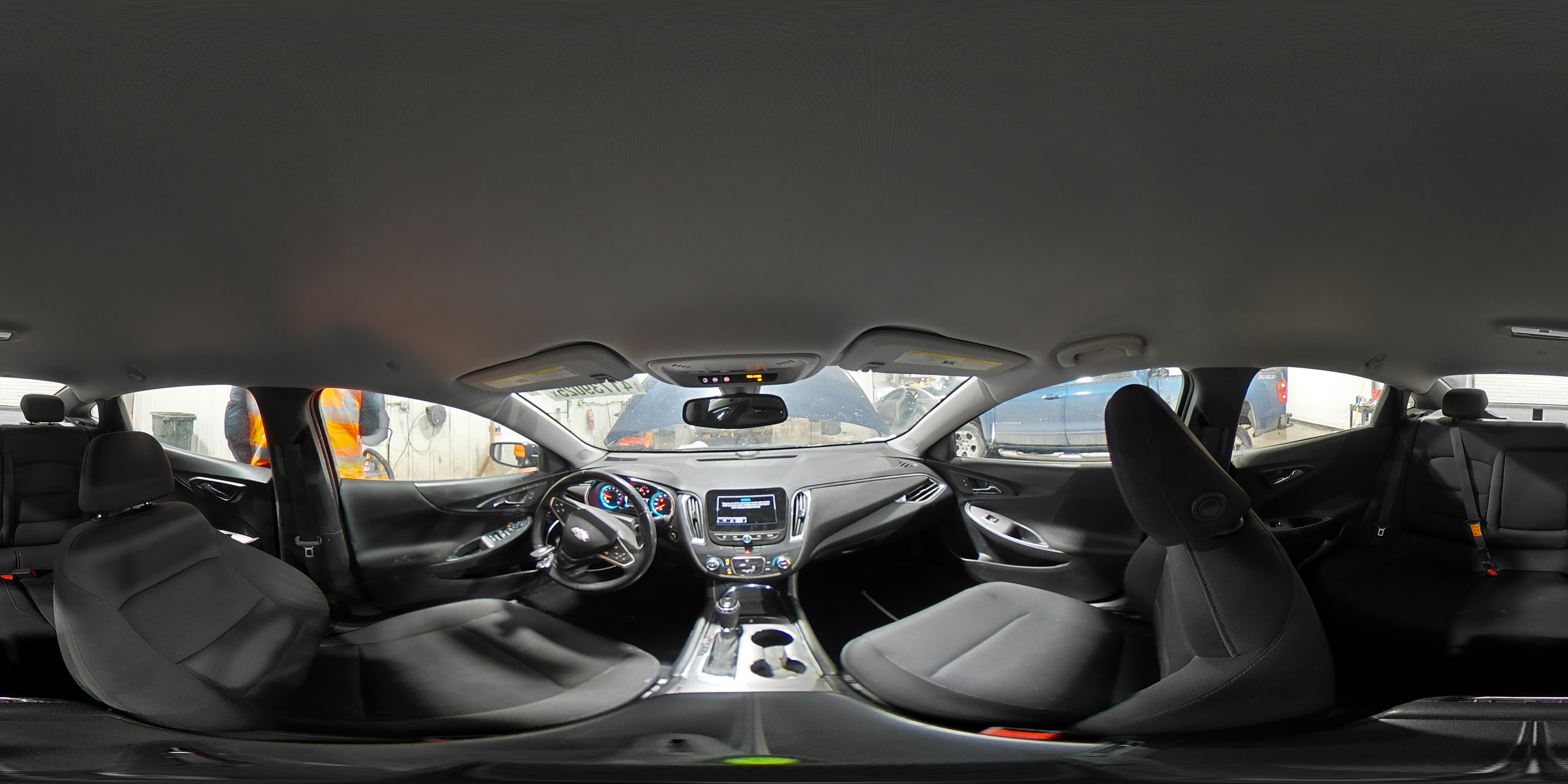 2018 Chevrolet Malibu - Image 14