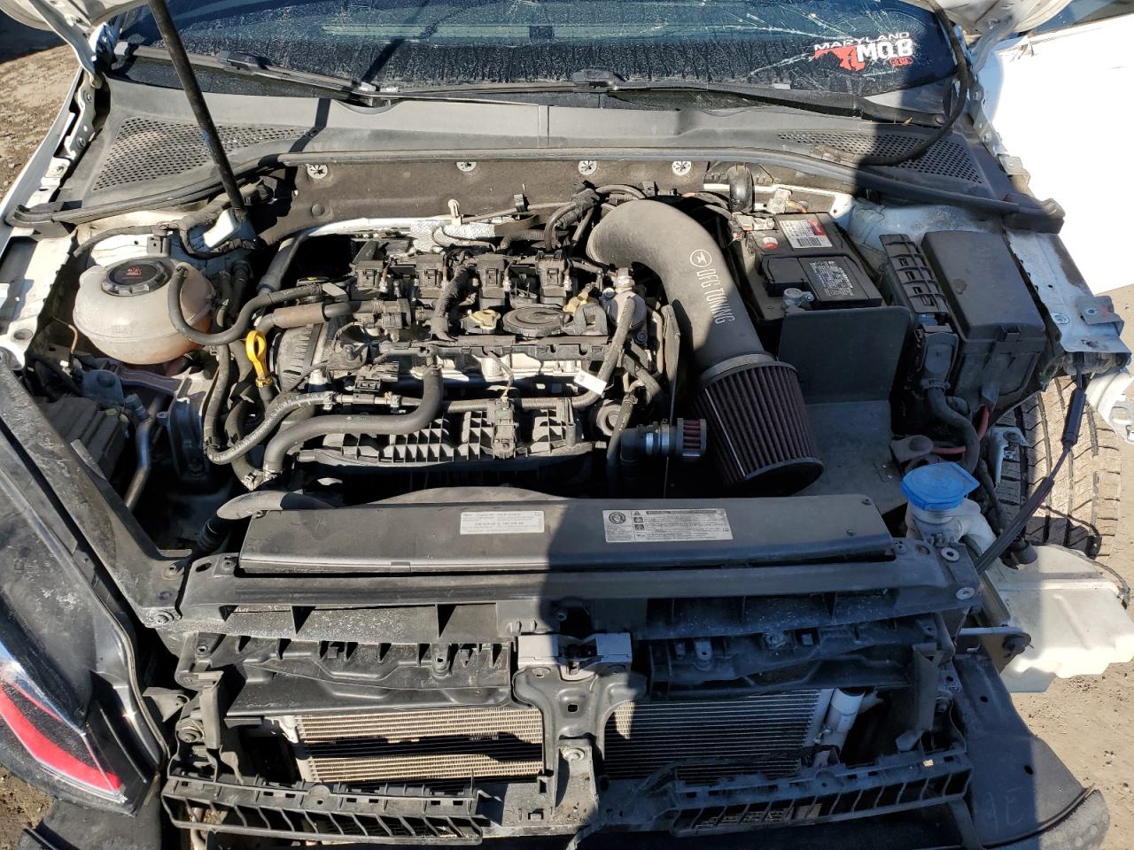 2019 Volkswagen GTI - Image 11