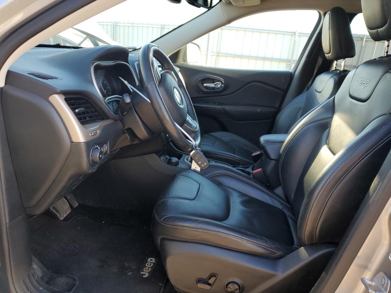 2014 Jeep Grand Cherokee - Image 7