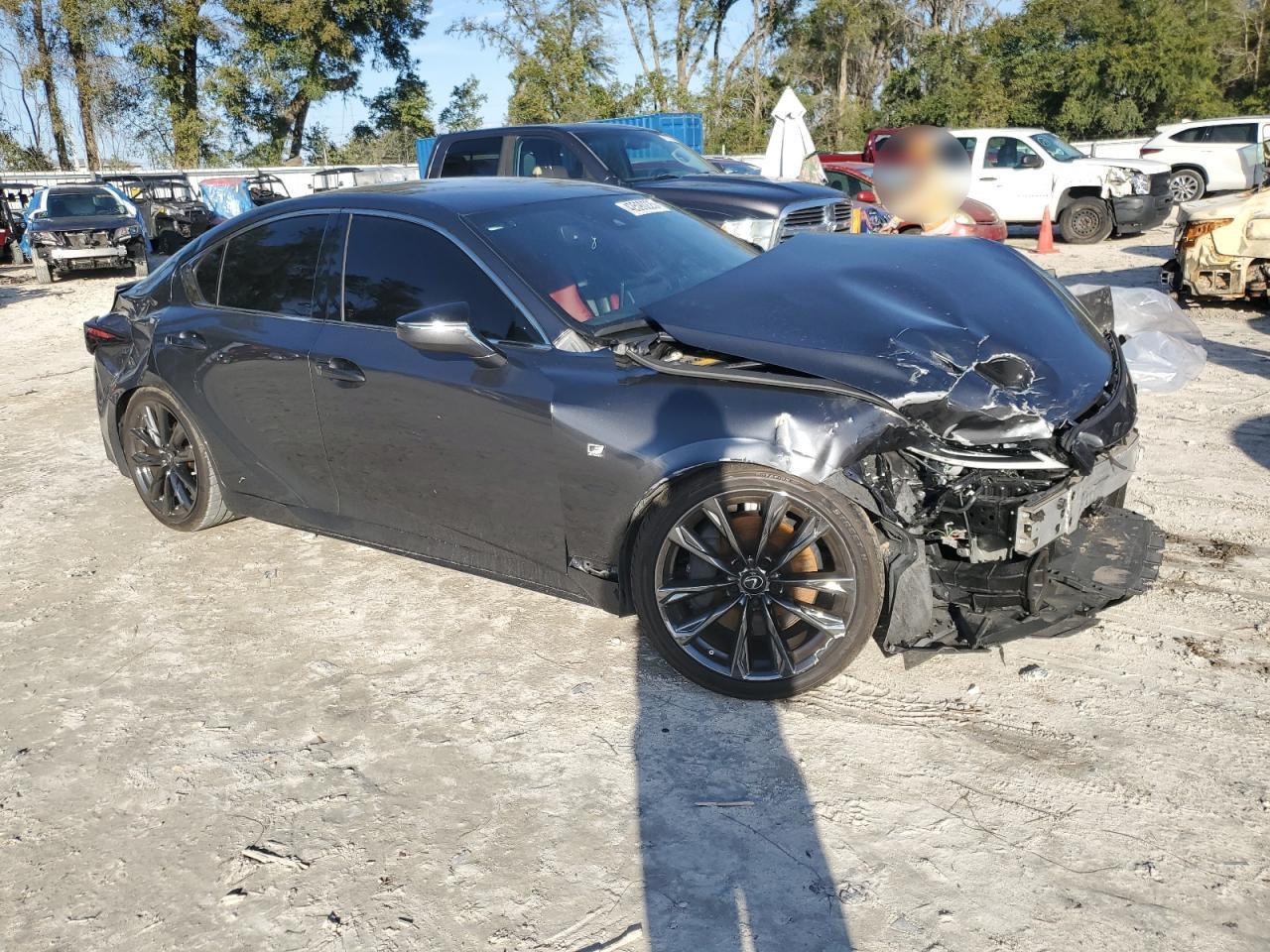 2021 Lexus IS - Image 4