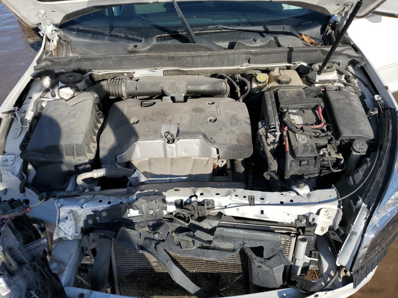 2015 Chevrolet Malibu - Image 12