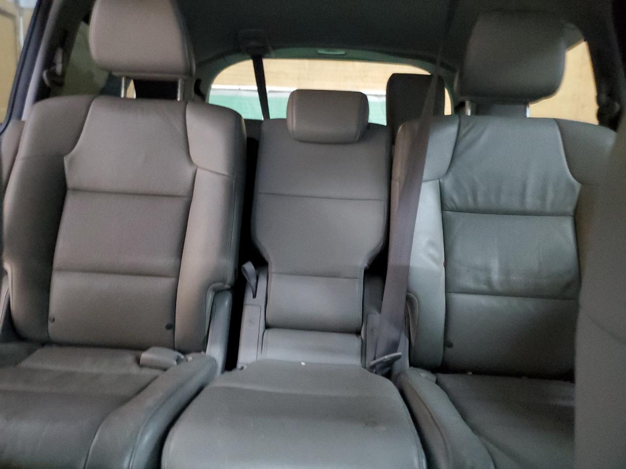 2016 Honda Odyssey - Image 10