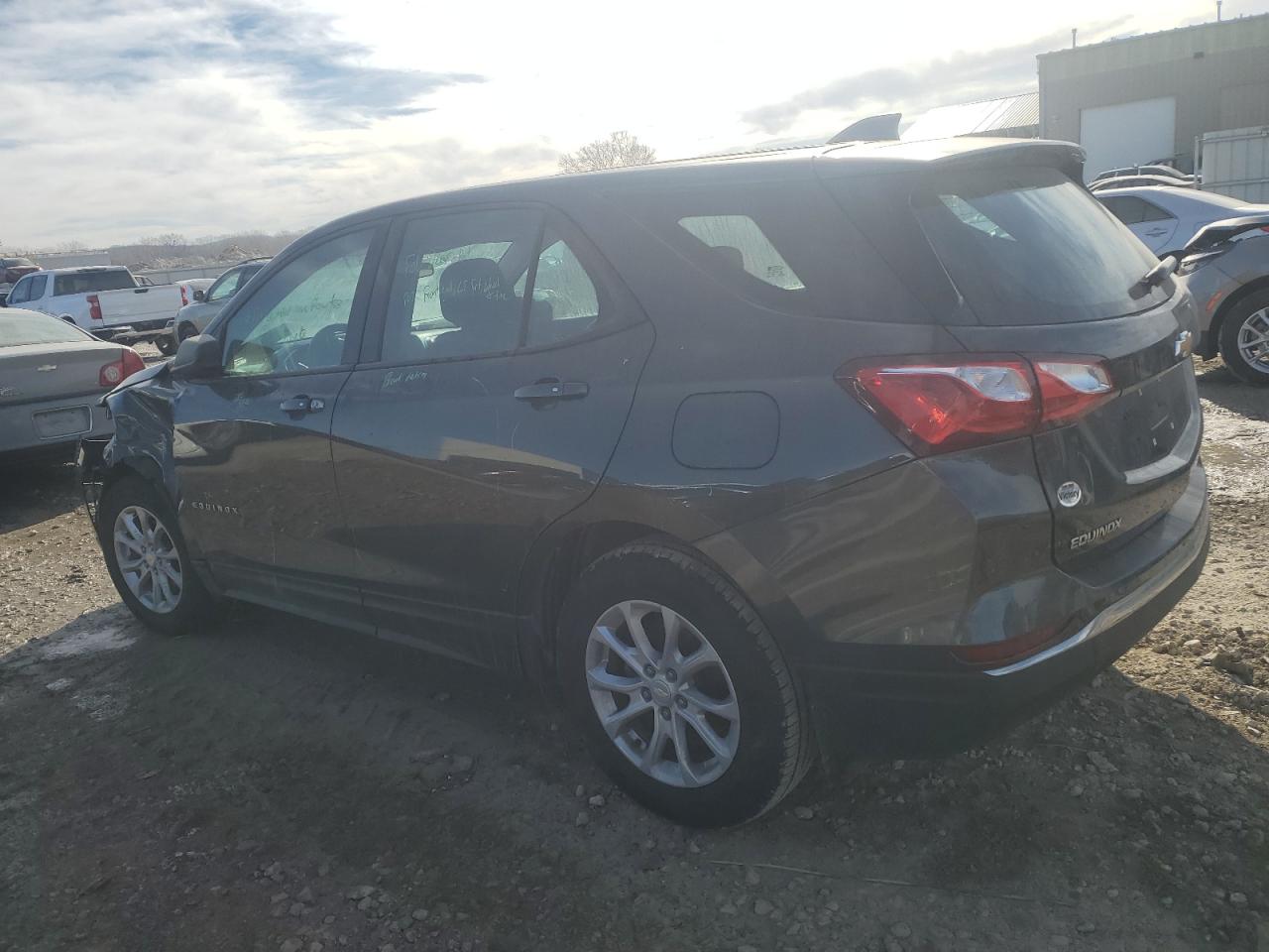 2018 Chevrolet Equinox - Image 2
