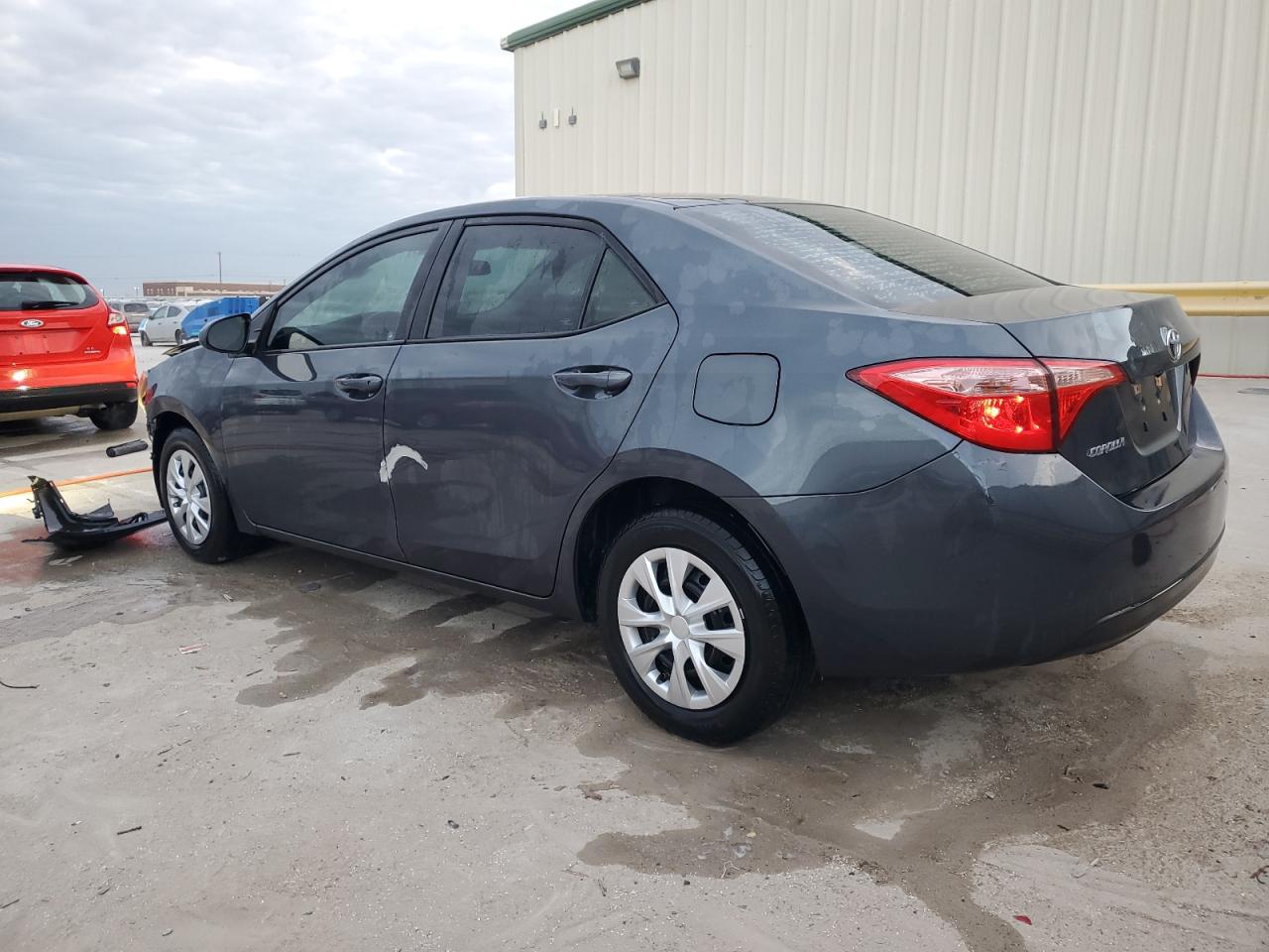 2018 Toyota Corolla - Image 2