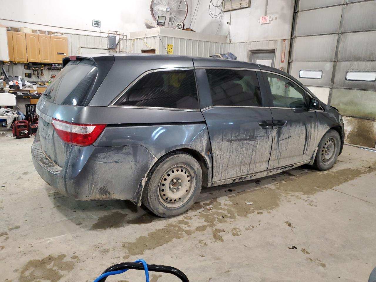 2011 Honda Odyssey - Image 3