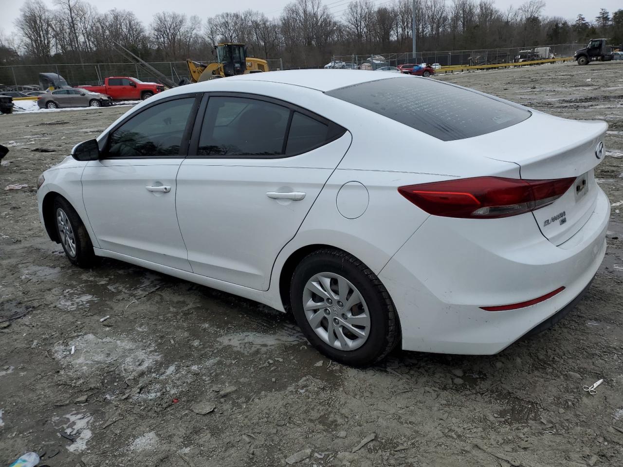 2018 Hyundai Elantra - Image 2