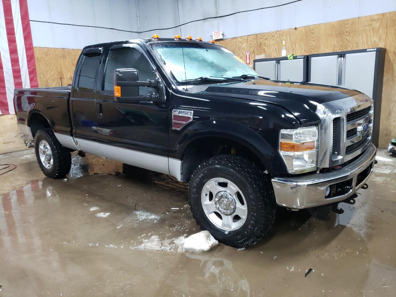 2008 Ford F250 - Image 4
