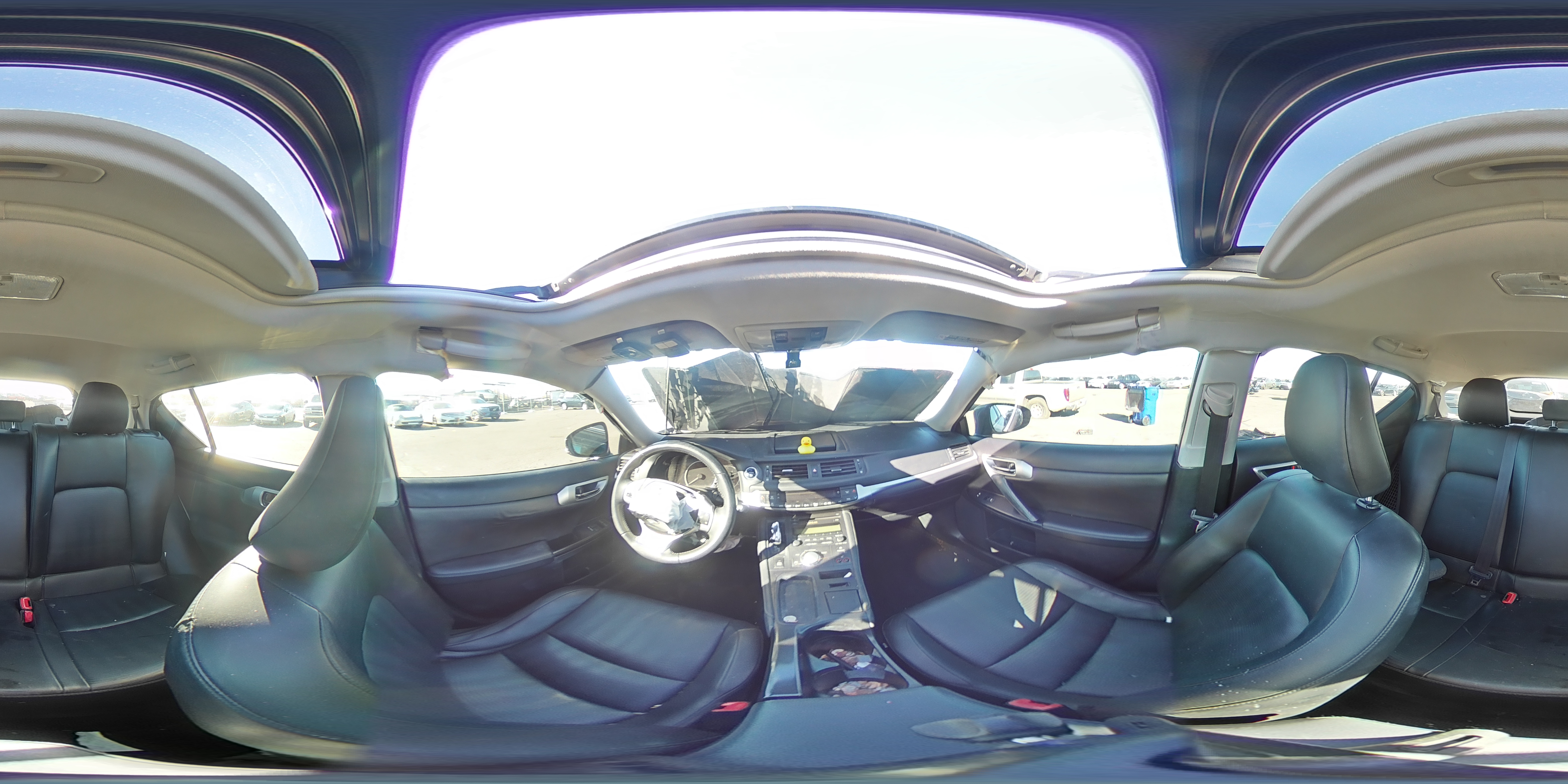 2012 Lexus CT - Image 13