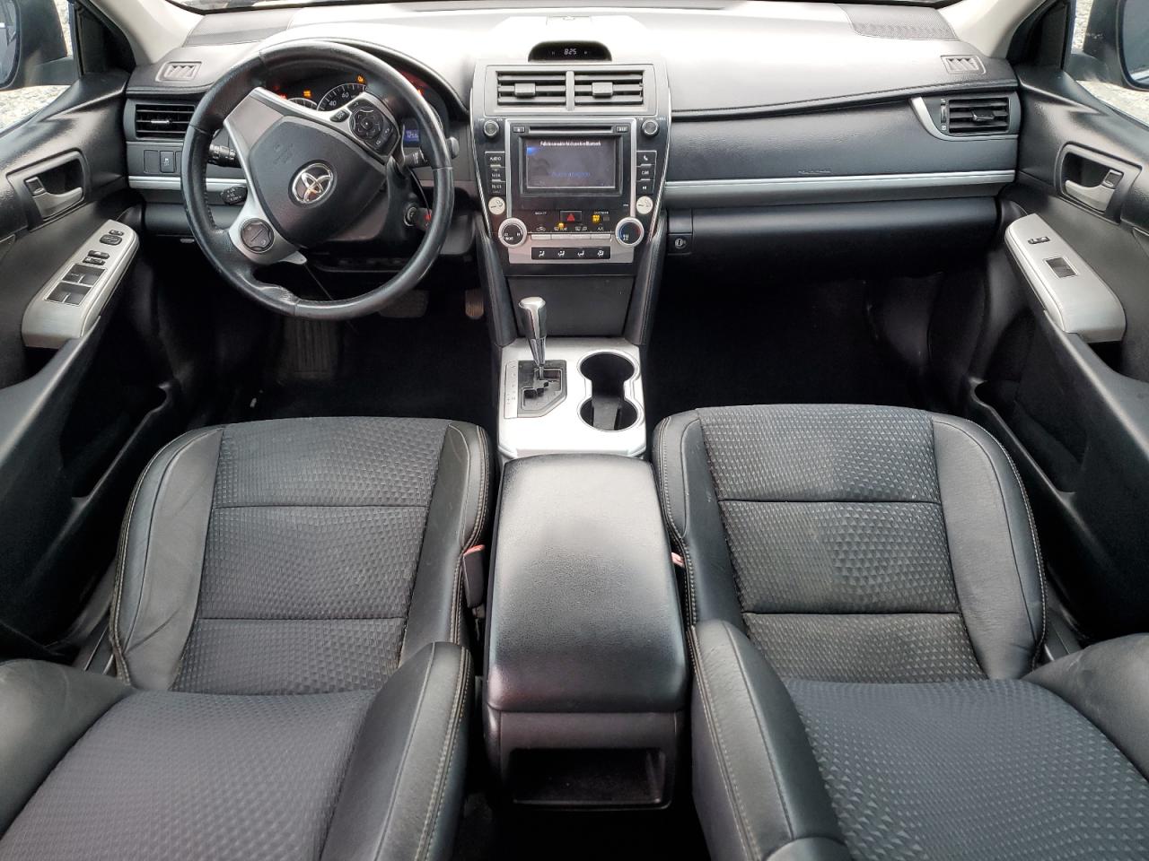2014 Toyota Camry - Image 8