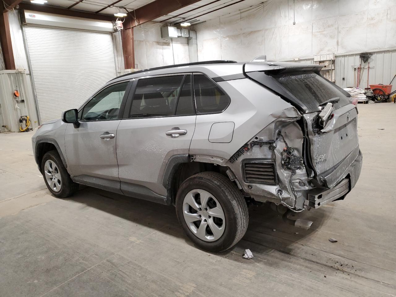 2019 Toyota RAV 4 - Image 2