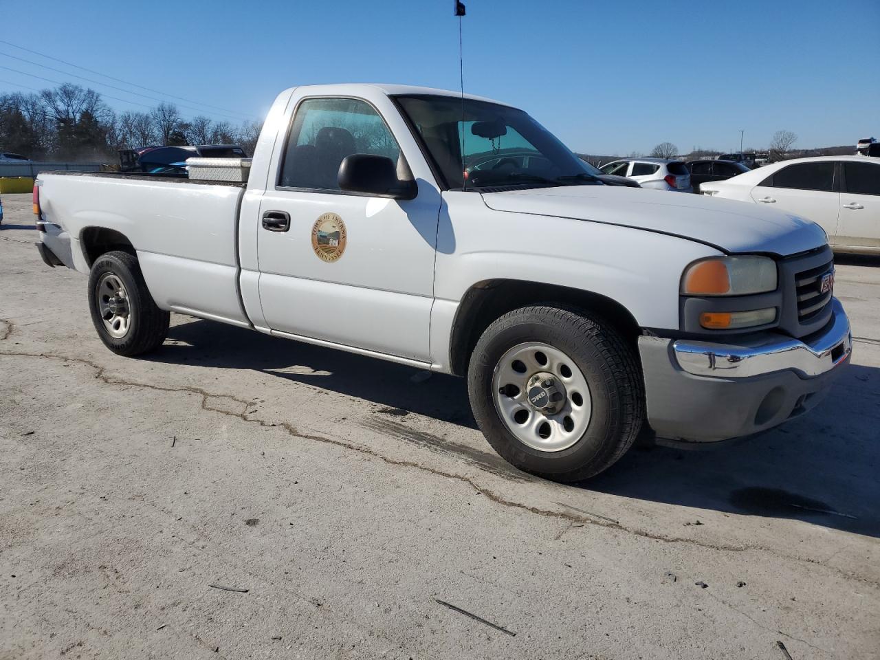 2007 GMC Sierra - Image 4