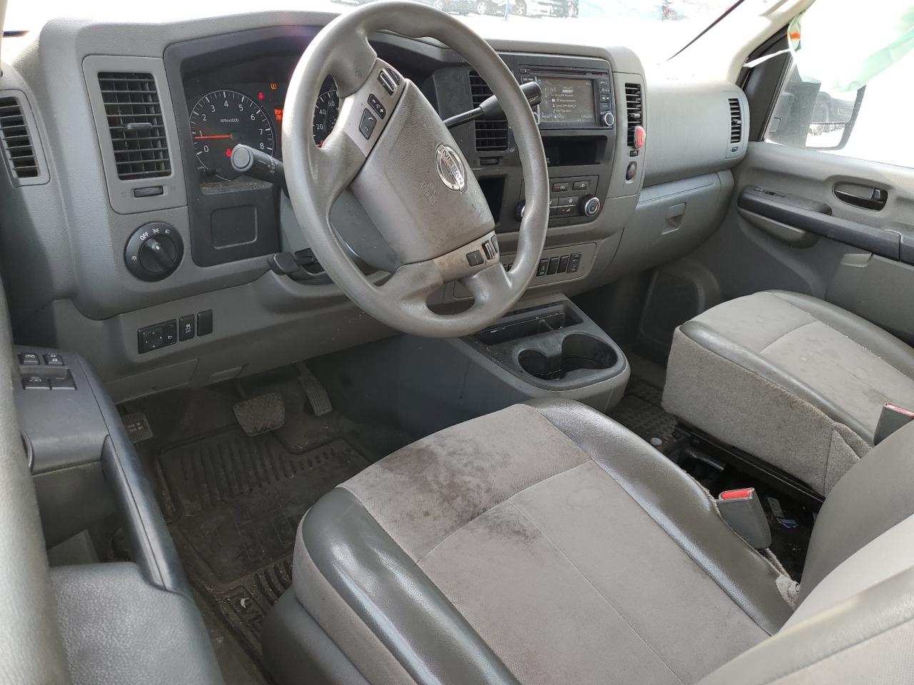 2016 Nissan NV - Image 8