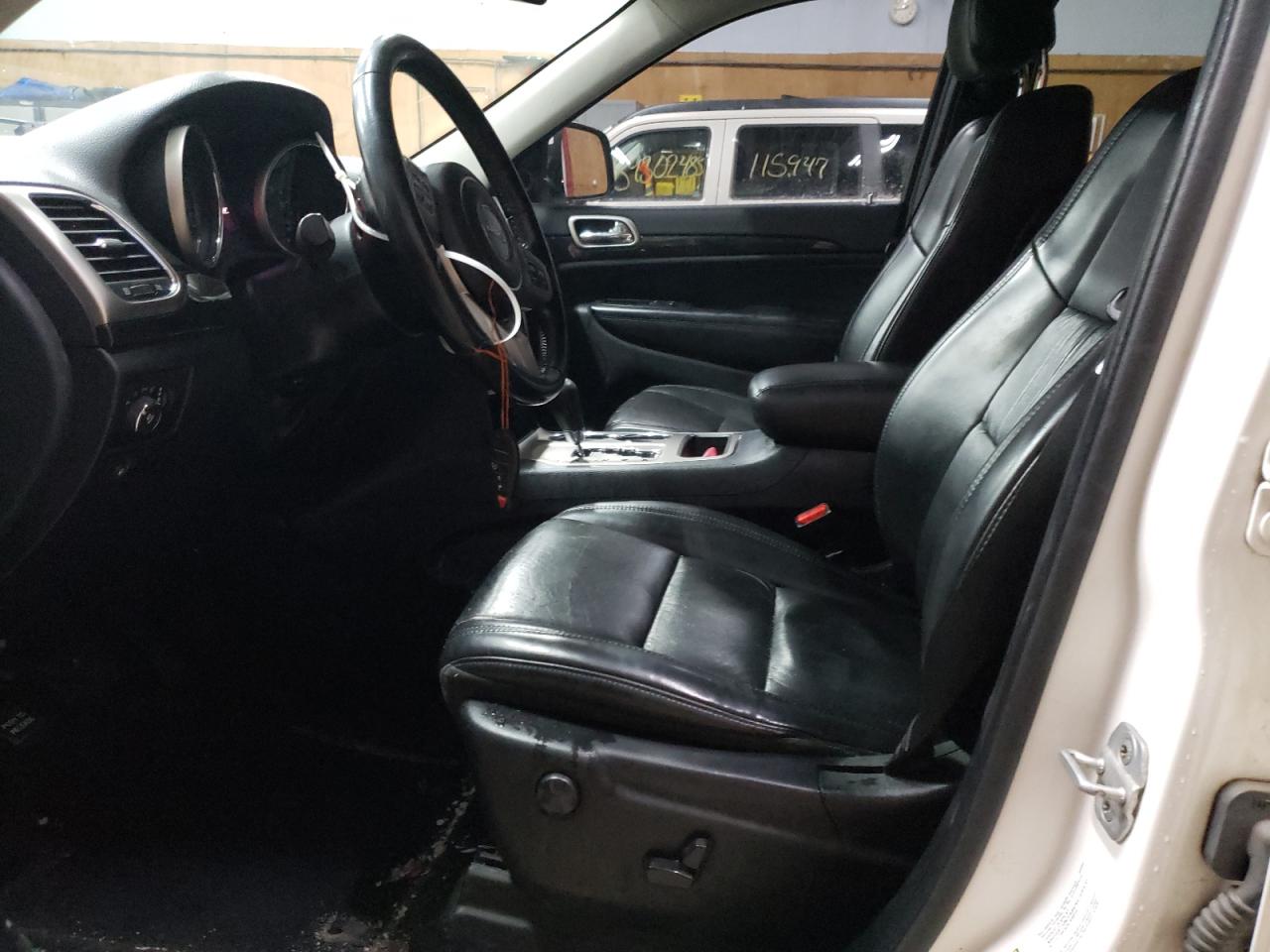 2011 Jeep Grand Cherokee - Image 7