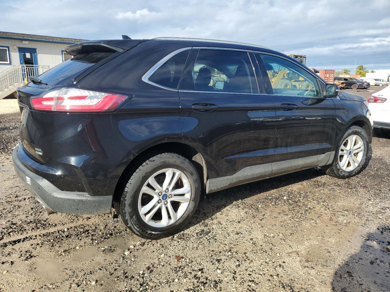 2020 Ford Edge - Image 3