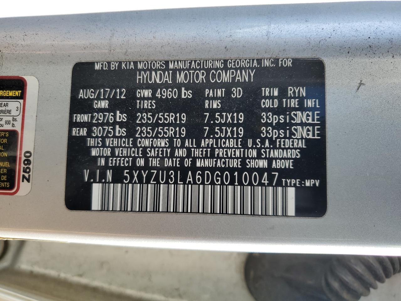 2013 Hyundai Santa Fe - Image 13