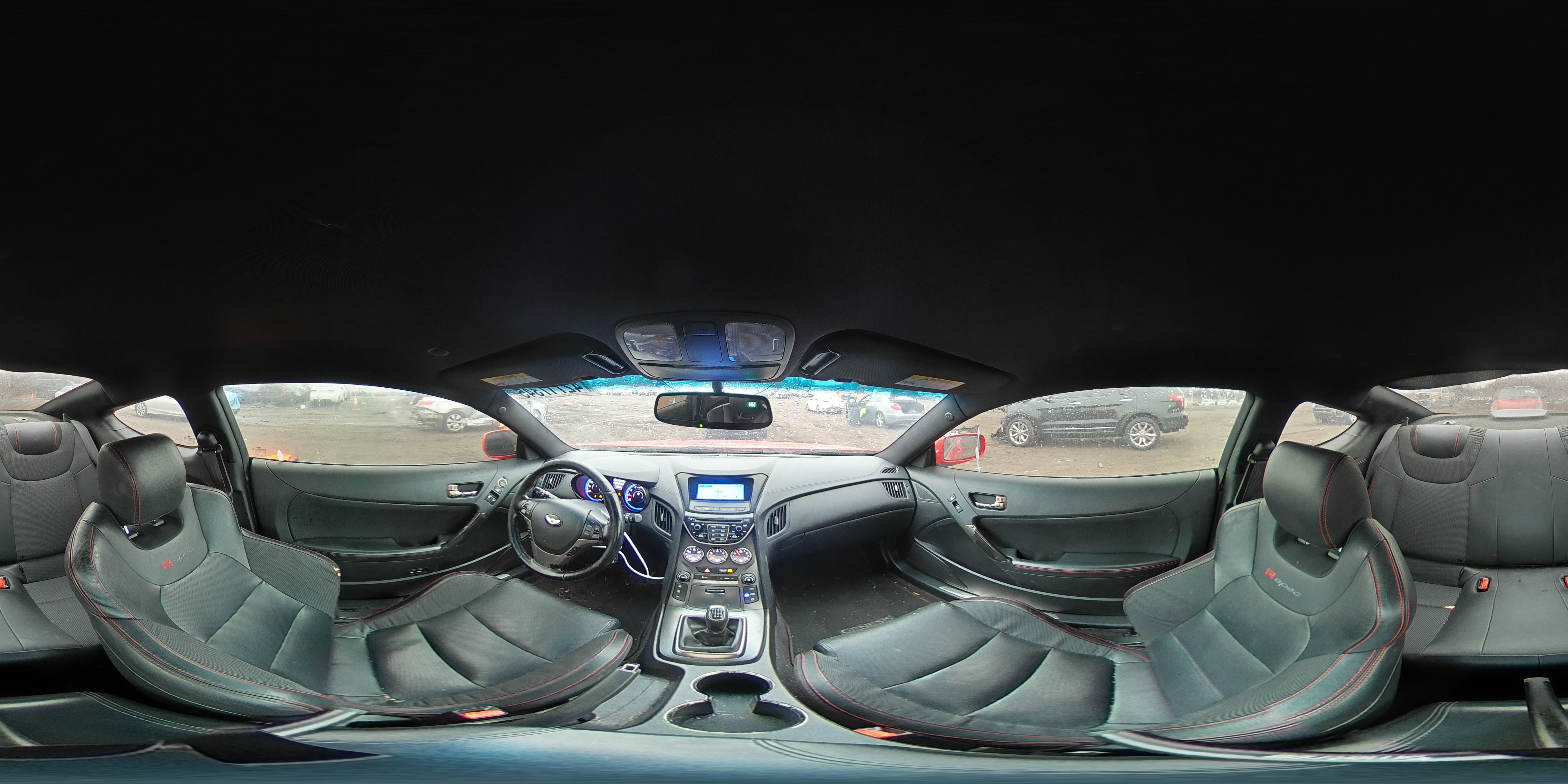 2014 Hyundai Genesis - Image 13