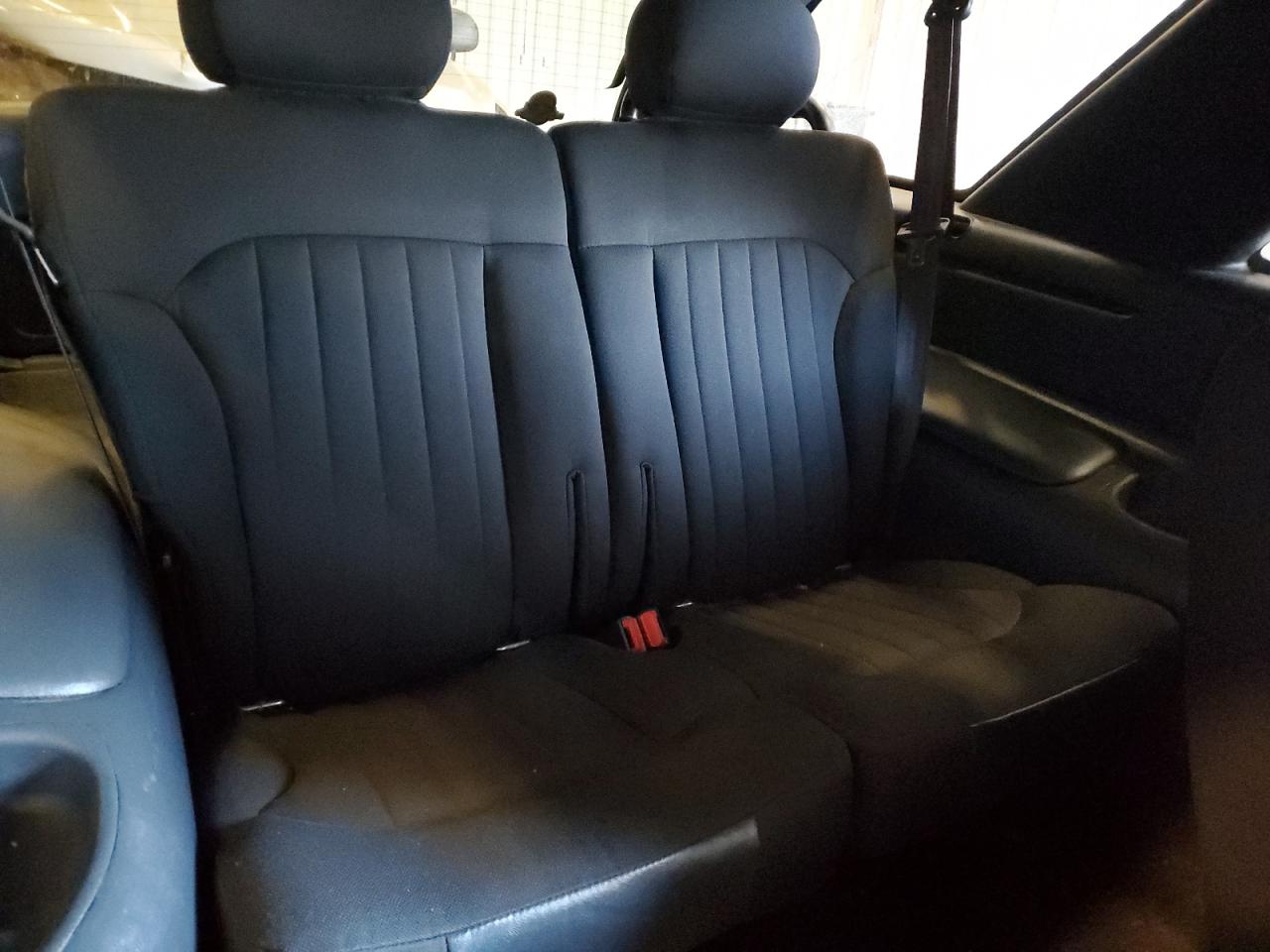 2003 Chevrolet Blazer - Image 10