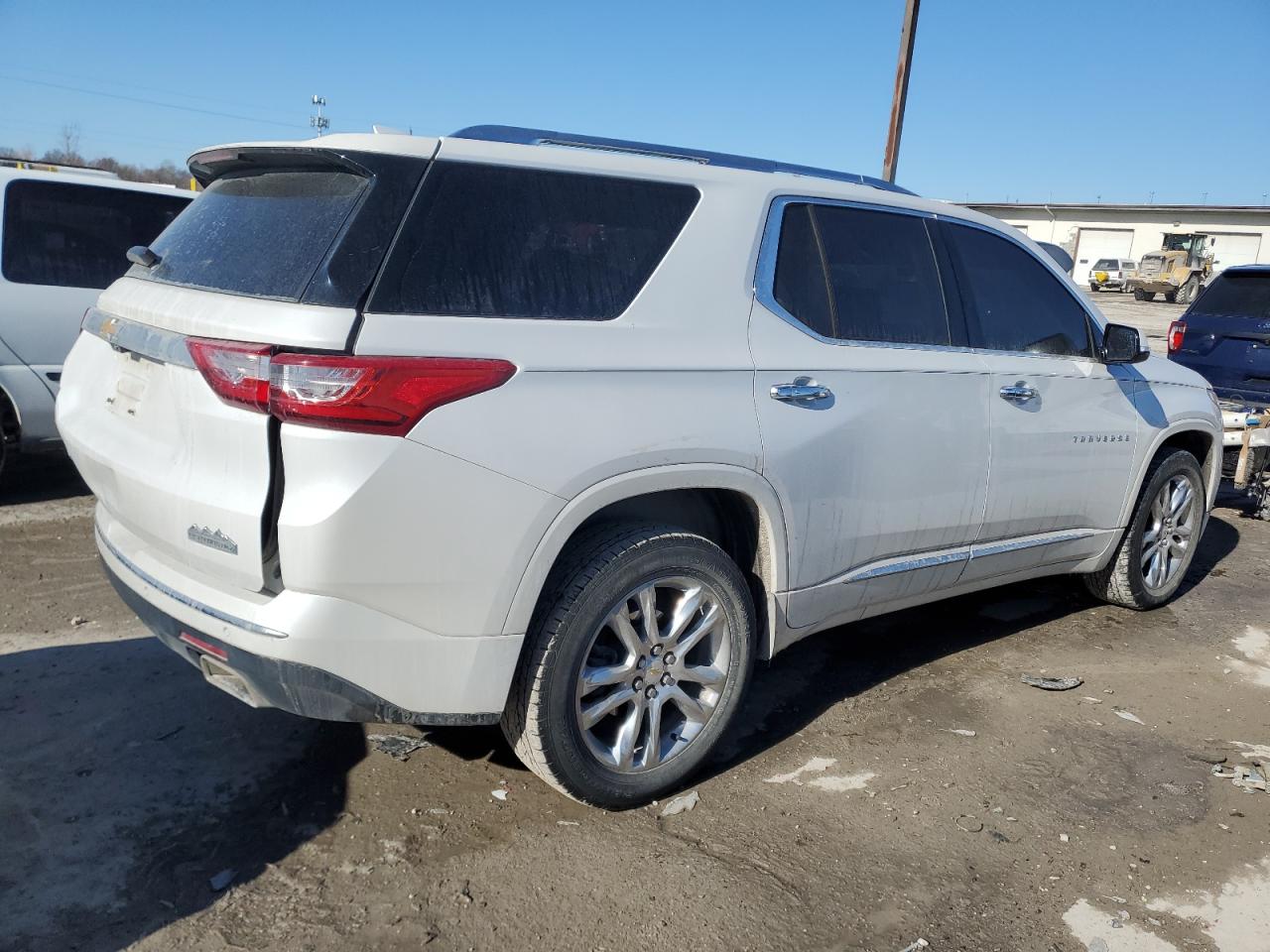2019 Chevrolet Traverse - Image 3