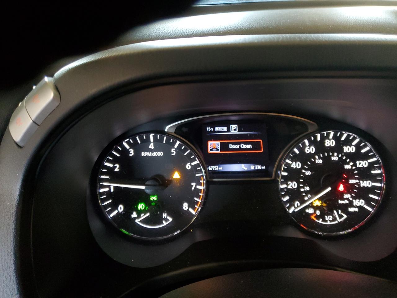 2020 Nissan Pathfinder - Image 9