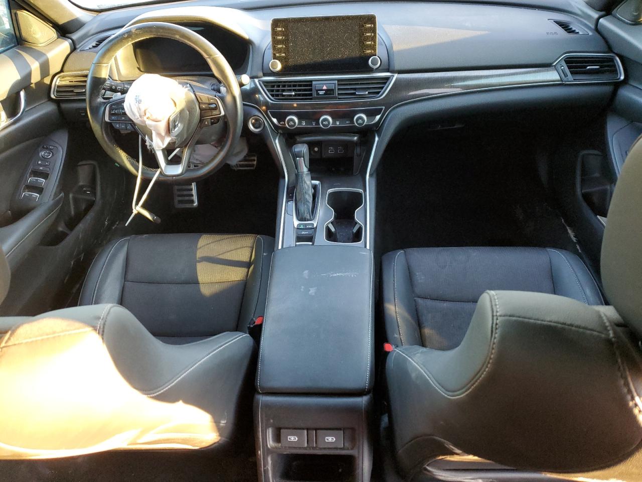 2022 Honda Accord - Image 8