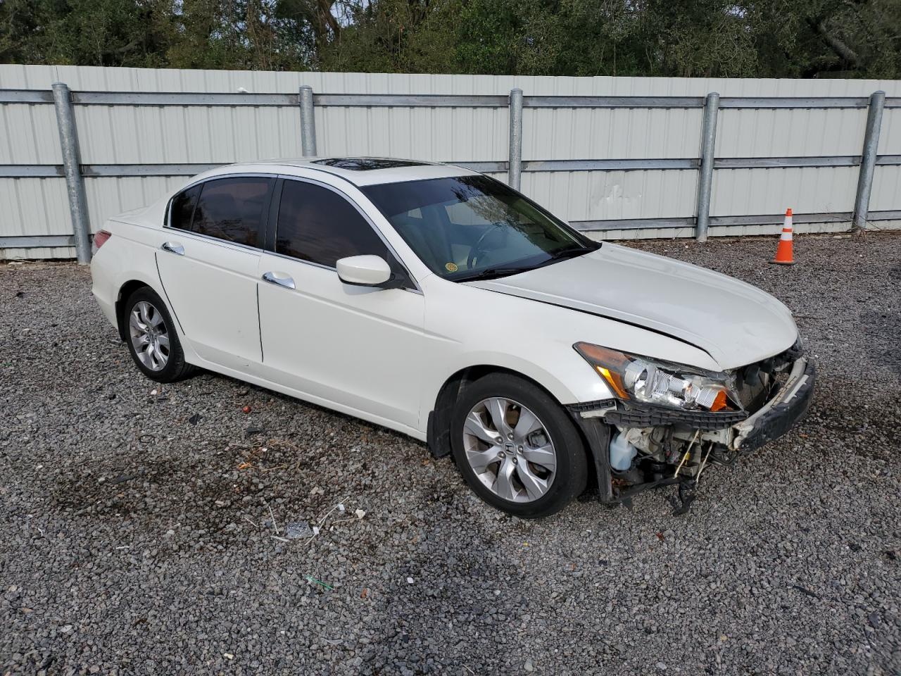 2010 Honda Accord - Image 4