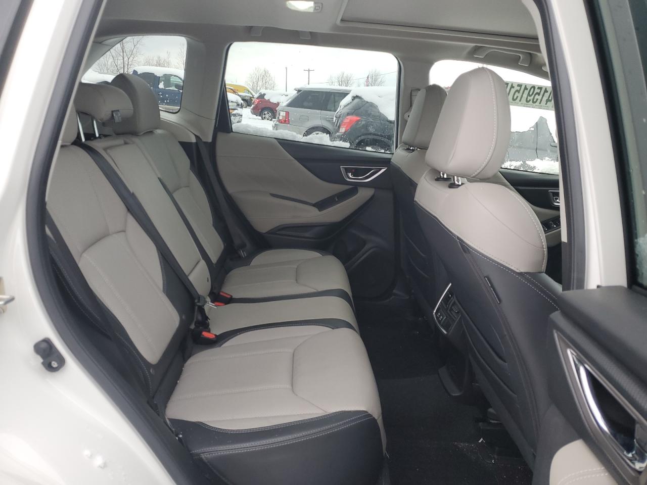 2020 Subaru Forester - Image 11