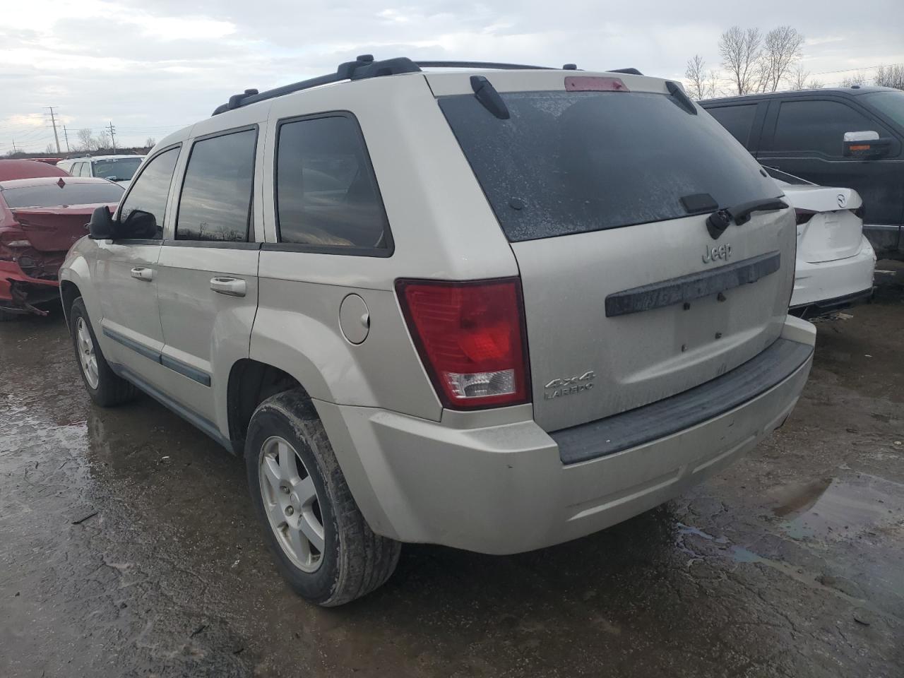 2009 Jeep Grand Cherokee - Image 2