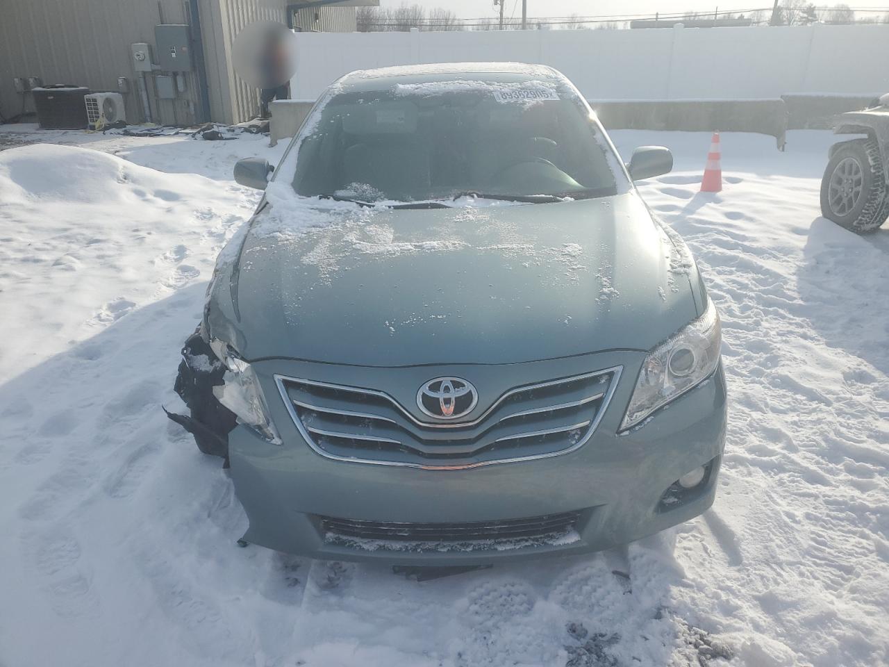 2010 Toyota Camry - Image 5