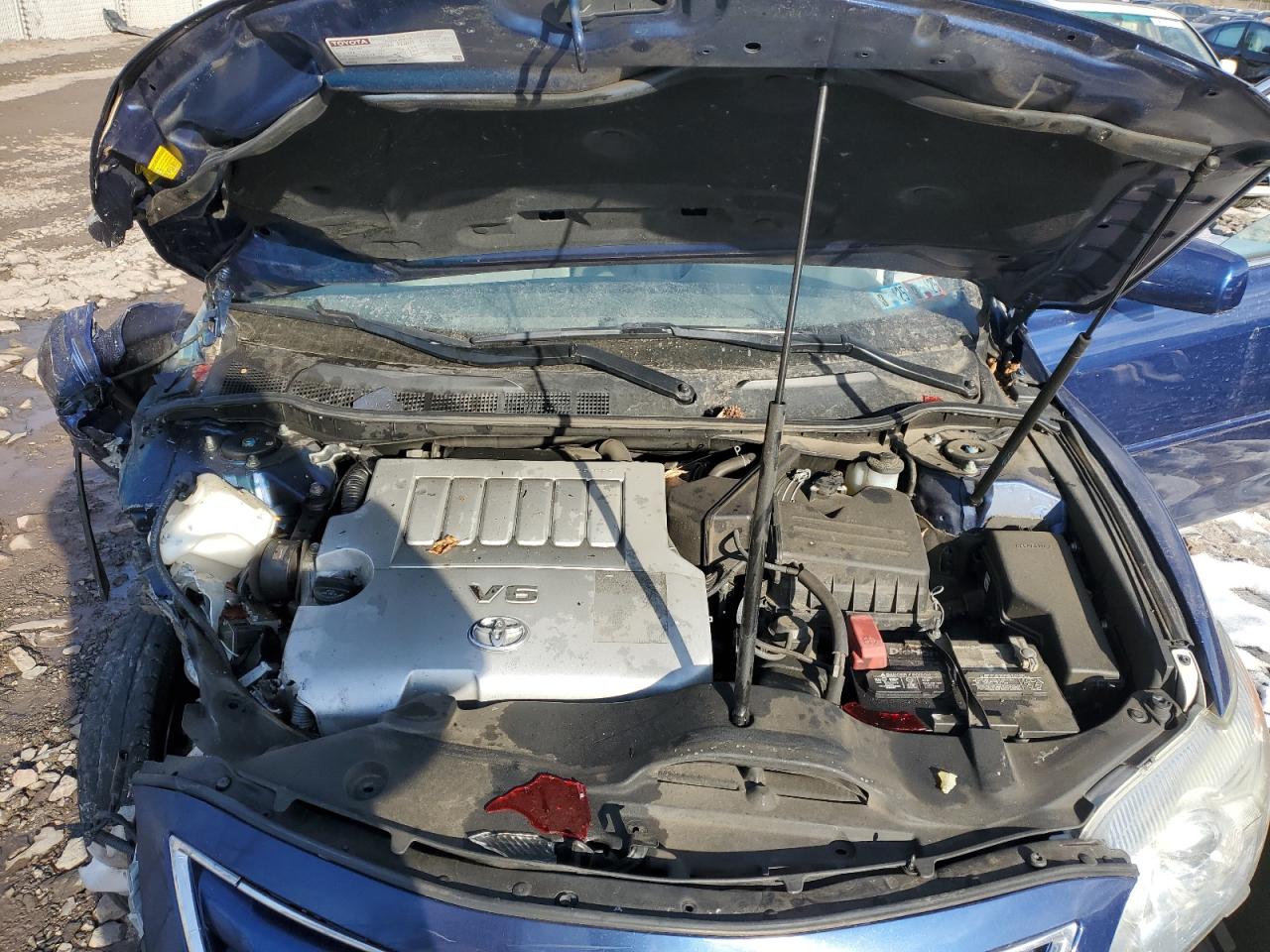 2011 Toyota Camry - Image 12