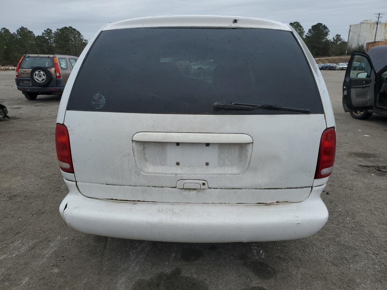 1998 Chrysler Town & Country - Image 6