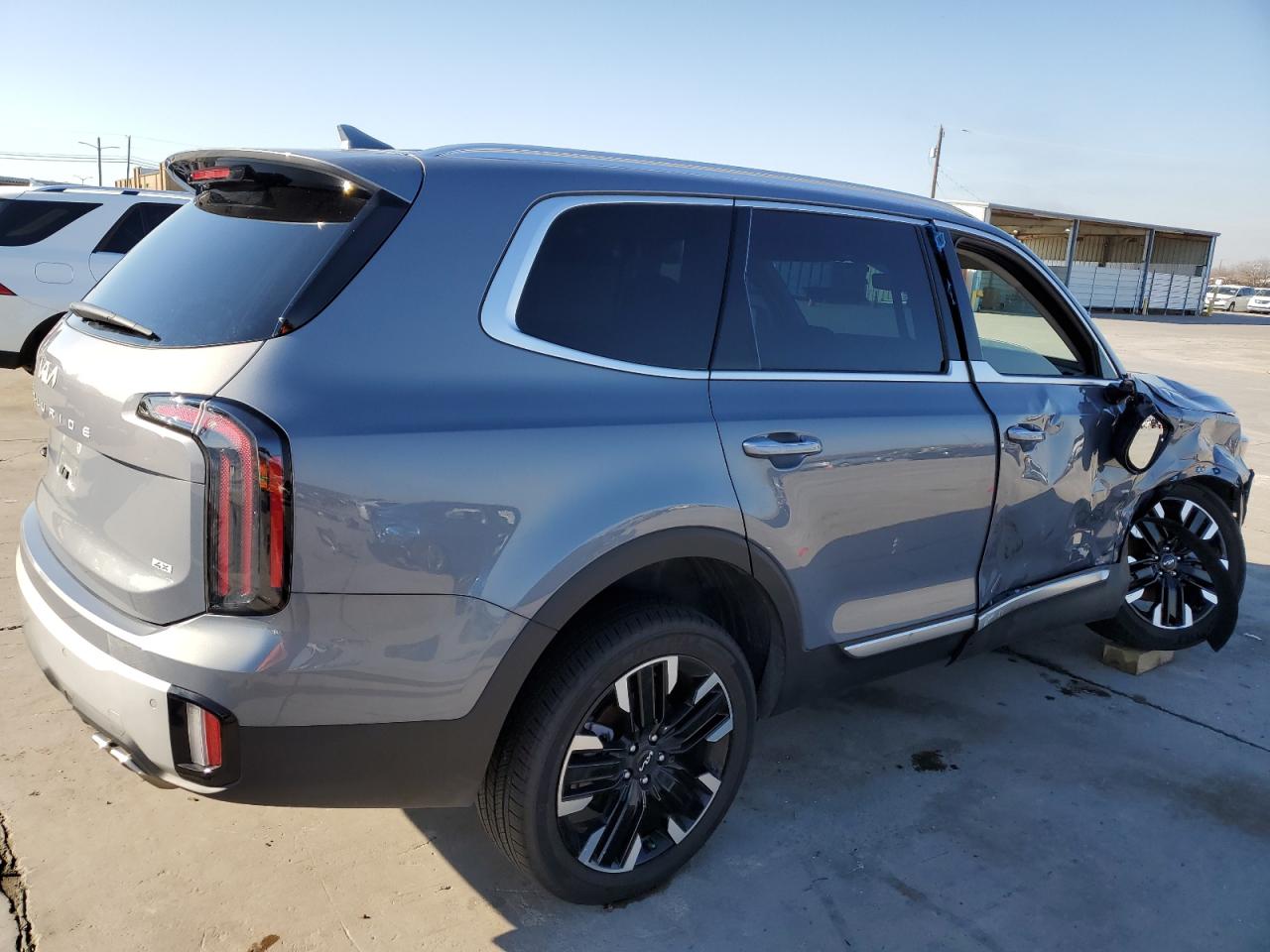 2024 Kia Telluride - Image 3