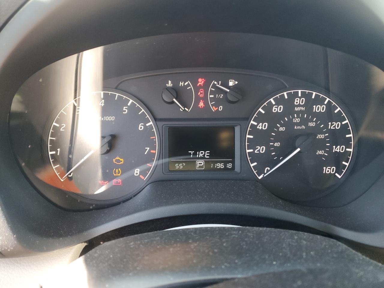 2016 Nissan Sentra - Image 9