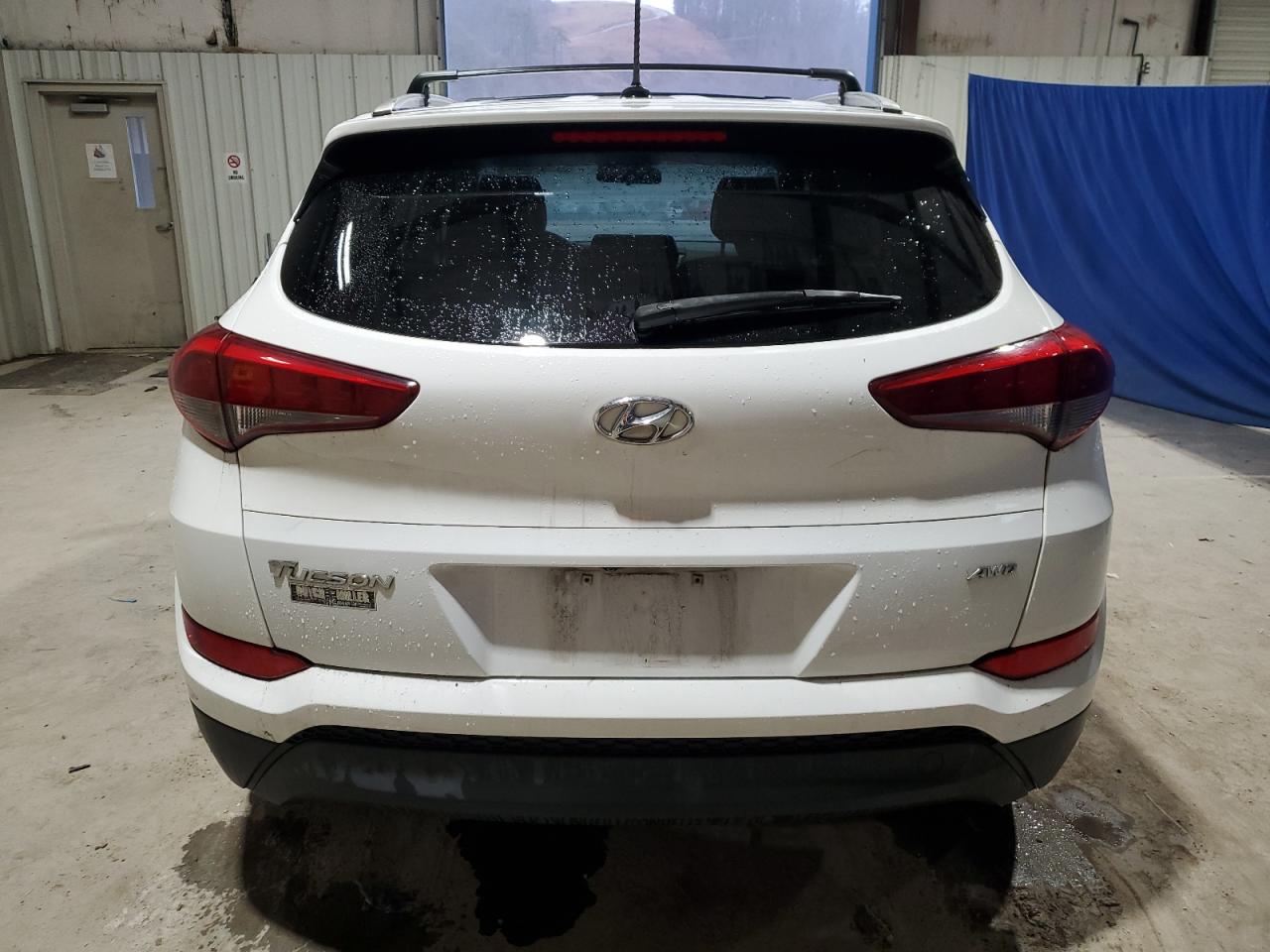 2017 Hyundai Tucson - Image 6