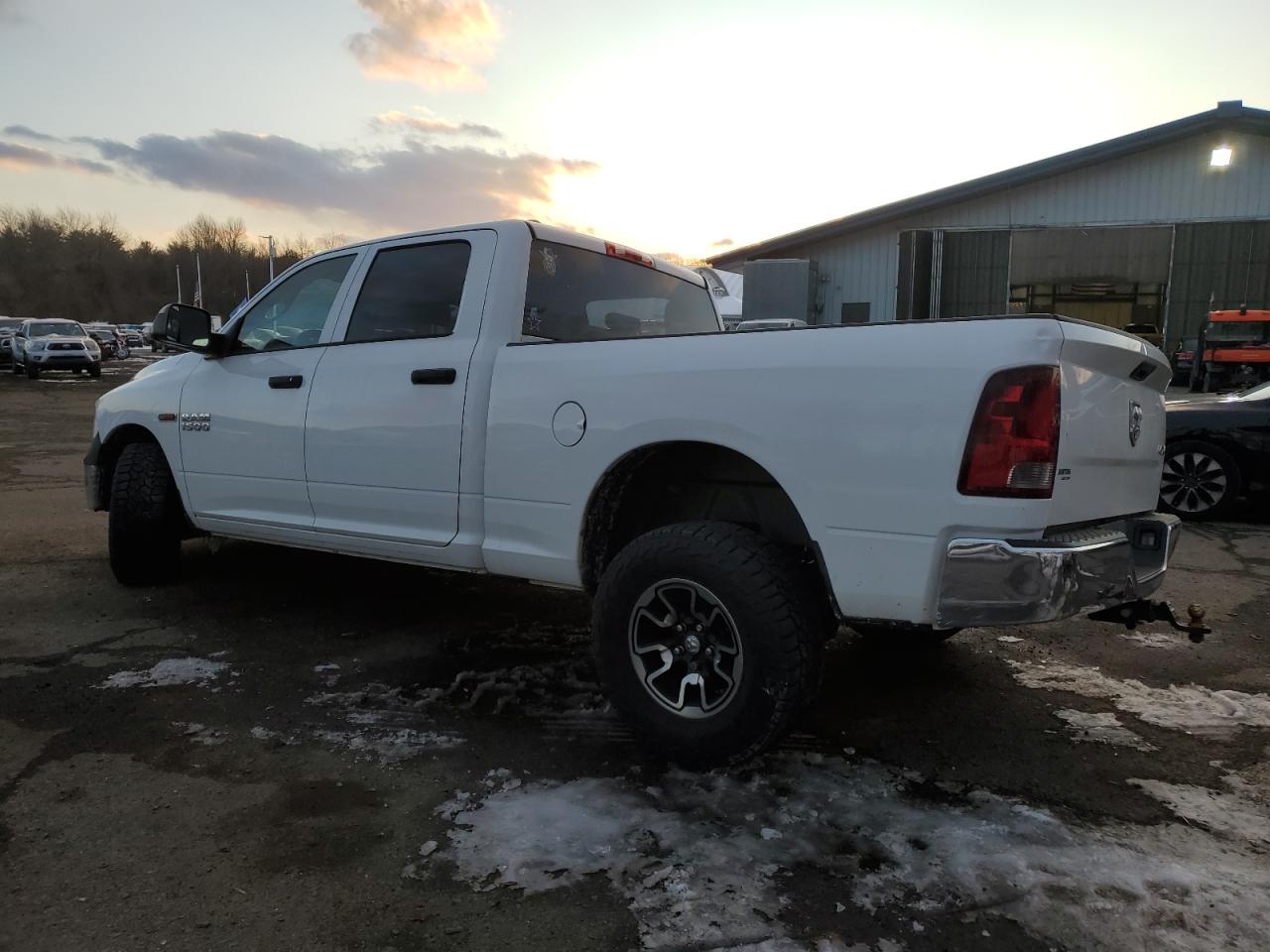 2015 RAM 1500 - Image 2