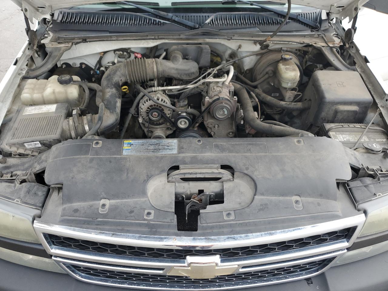 2007 Chevrolet Silverado - Image 11