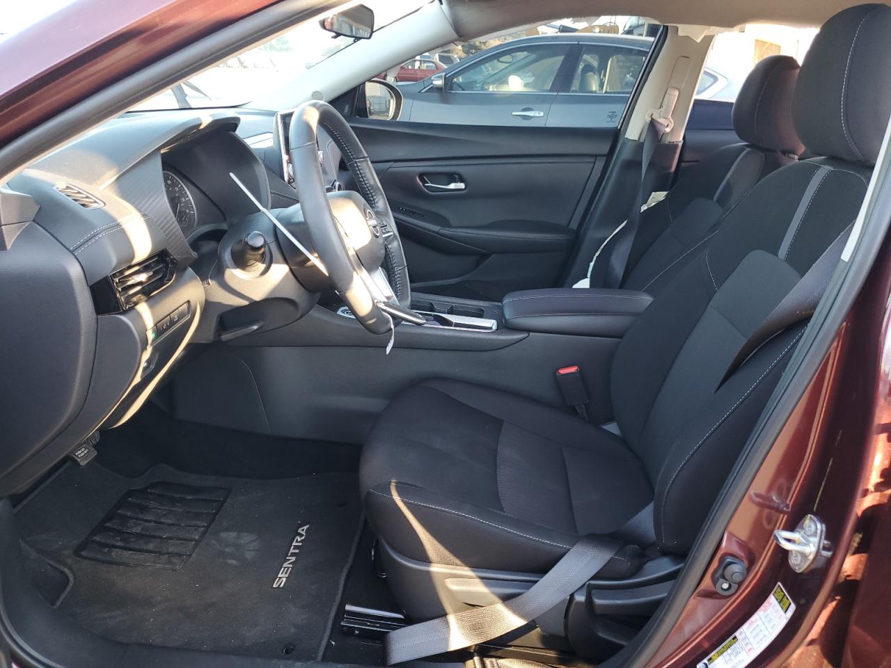 2024 Nissan Sentra - Image 7