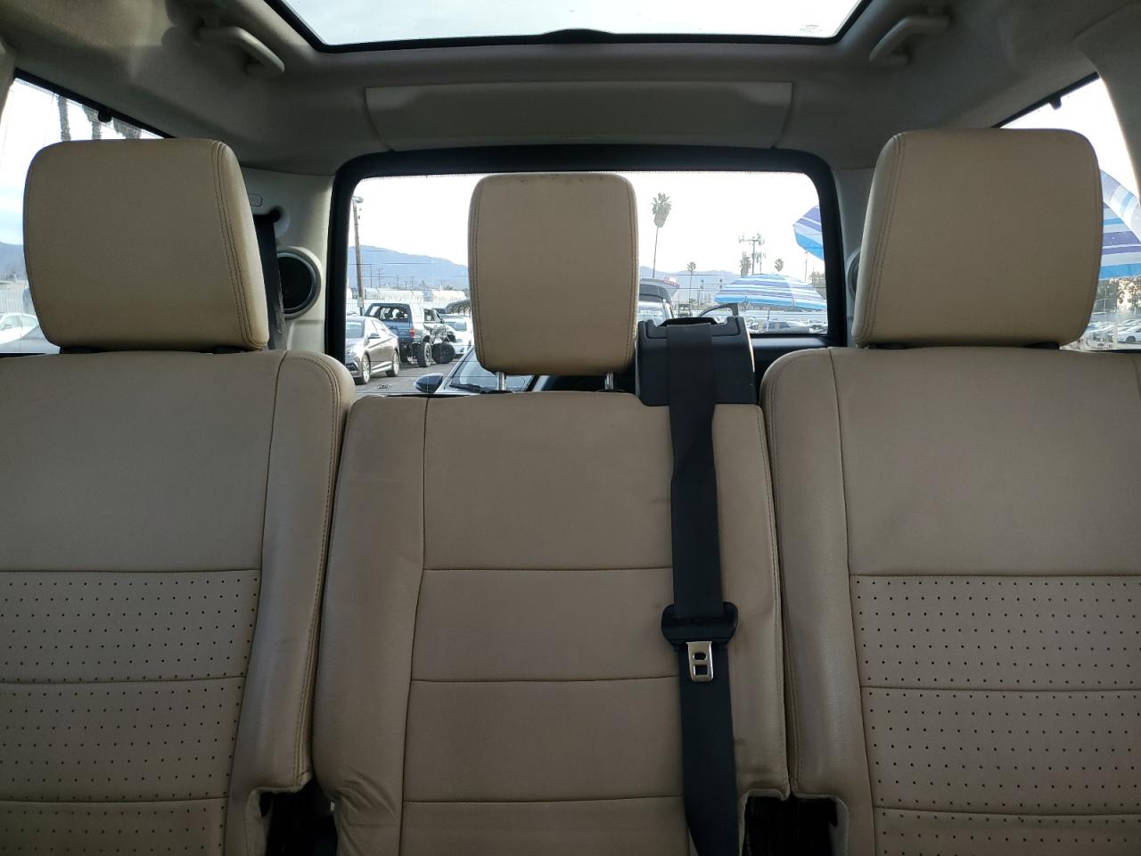 2006 Land Rover LR3 - Image 10