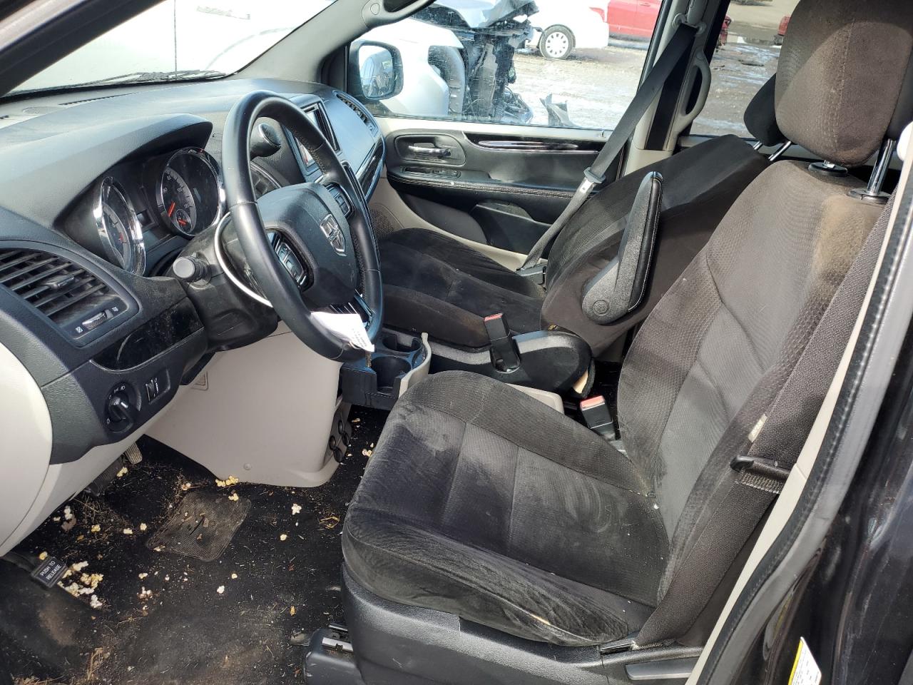 2014 Dodge Caravan - Image 7