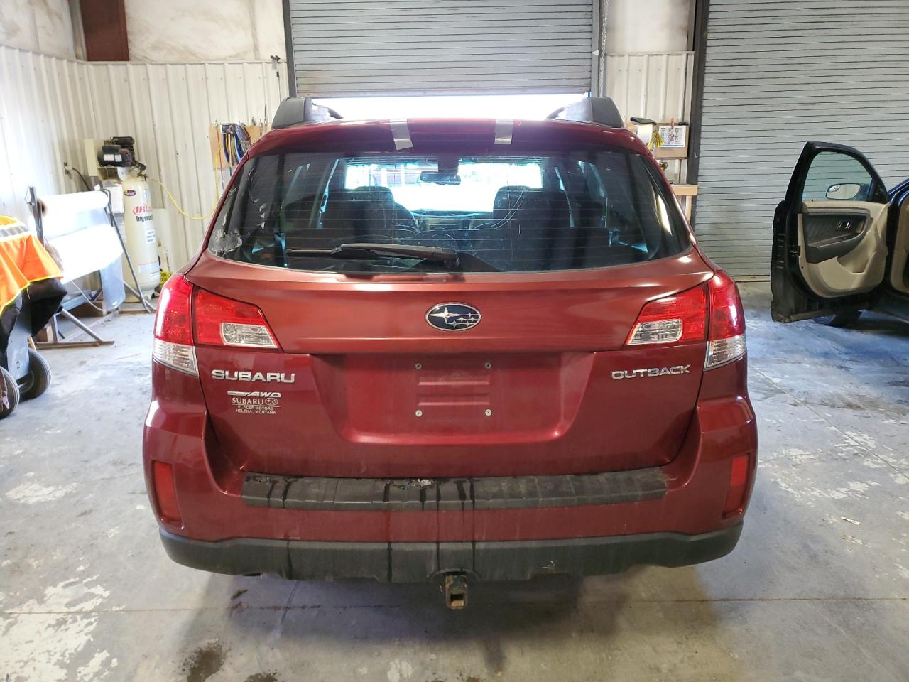 2012 Subaru Outback - Image 6